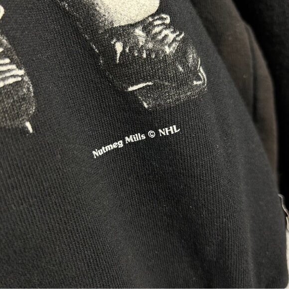 ❤️ Rare Vintage 83’ Nutmeg Vancouver Canucks Men Crewneck Sweater Embroidered XL - Picture 2 of 12